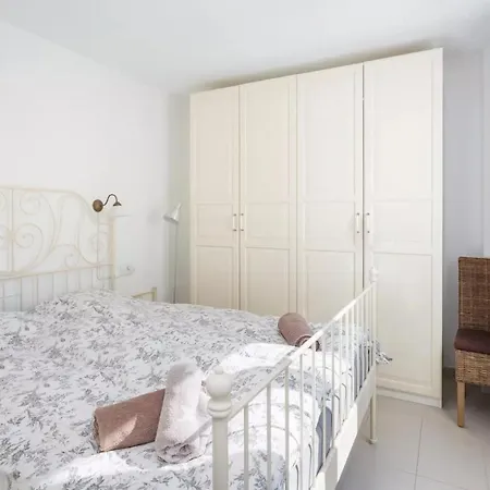 Atico Centro Апартаменты Альтеа